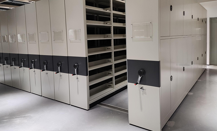 �n���ܼ��܈D